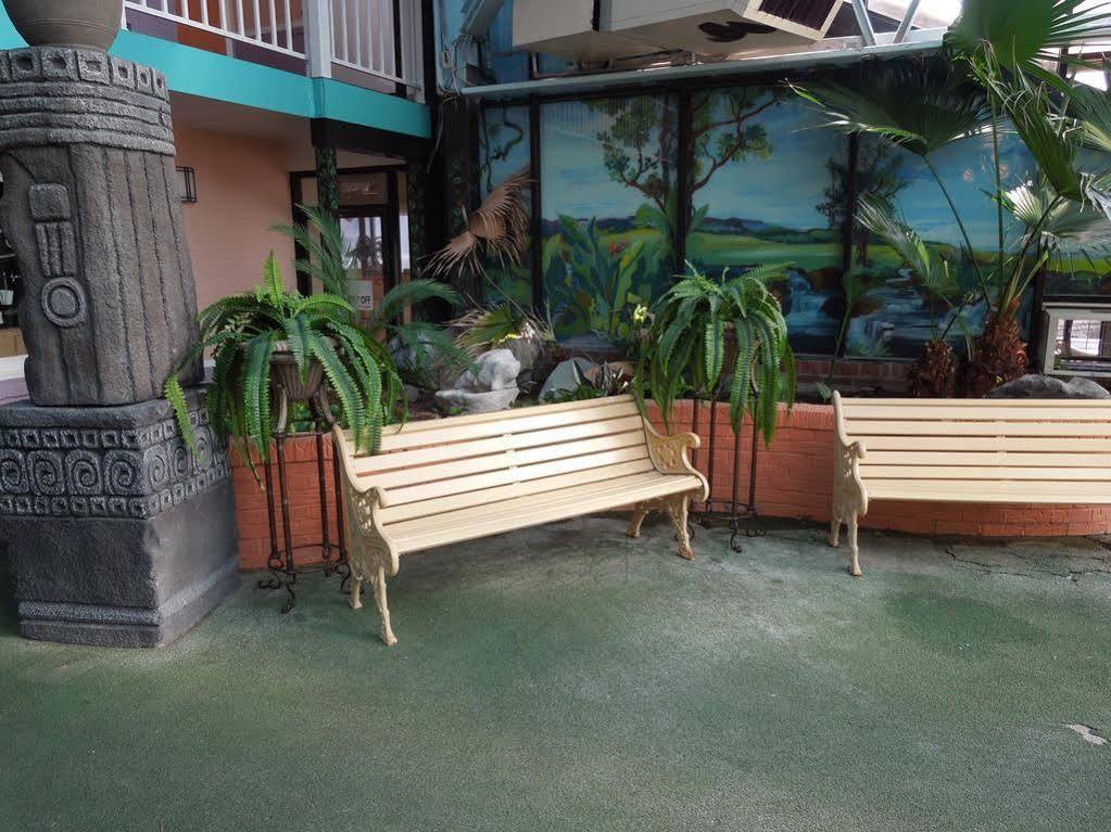 Howard Johnson Florence/ Cincinnati Area Eksteriør bilde
